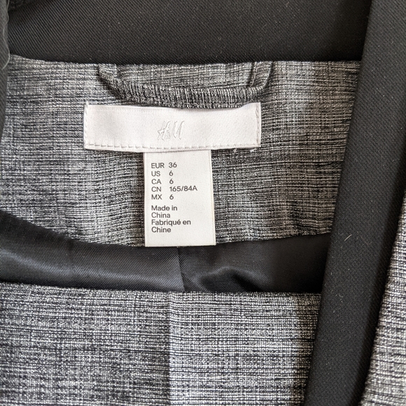 Women's H&M Suit - Picture 3 of 4